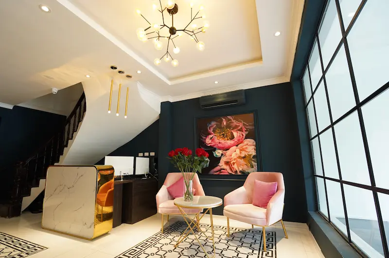 khách sạn tình yêu