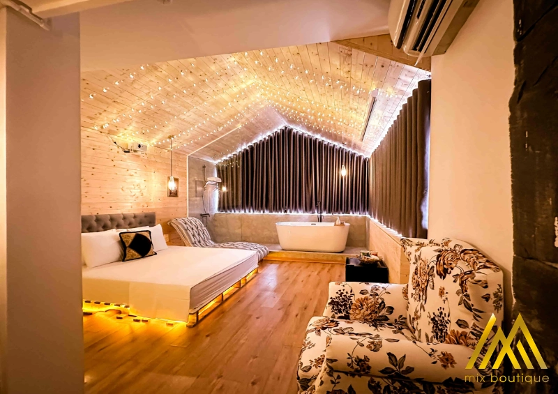 Trải nghiệm không gian độc đáo và cảm xúc tại Mix Hotel Hà Nội