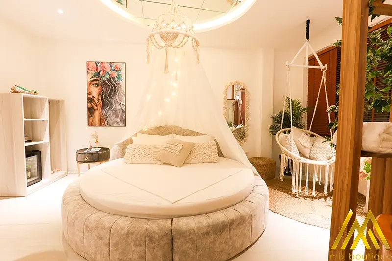Mix Hotel: Khách sạn tình yêu phong cách Bali giữa lòng Hà Nội