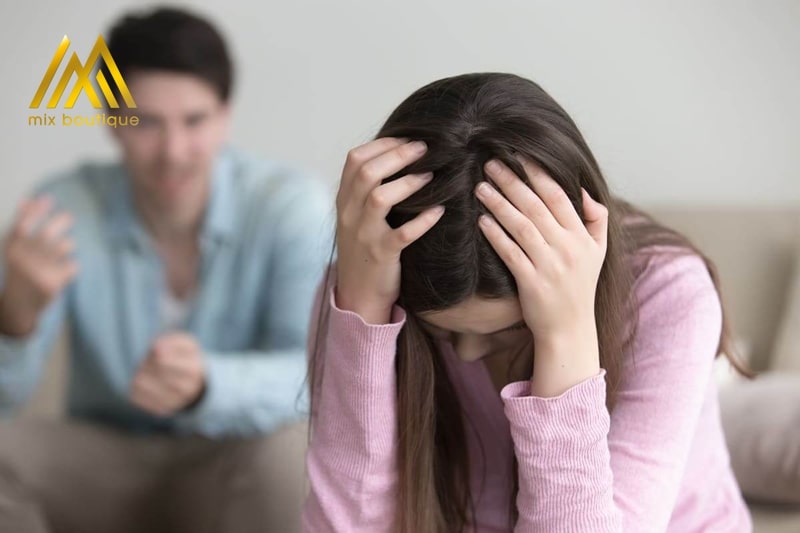#Những Dấu Hiệu Bạn Bị Lợi Dụng Trong Tình Yêu Mà Bạn Nên Sớm Nhận Biết