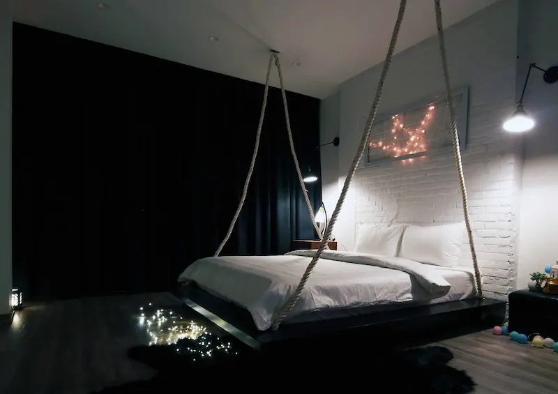 Room 502 - Pure