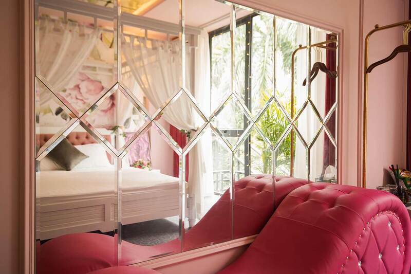 Khách sạn tình yêu - Honeymoon