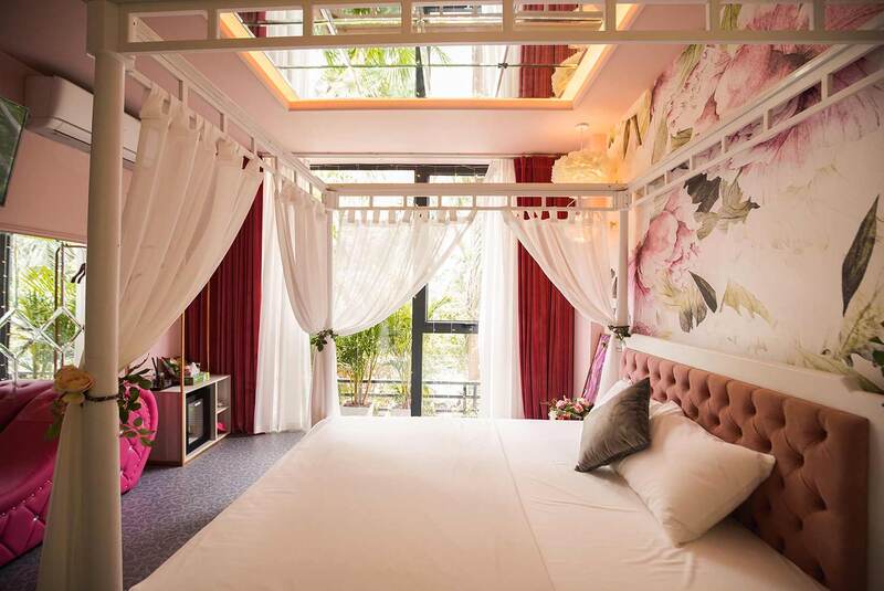Khách sạn tình yêu - Honeymoon